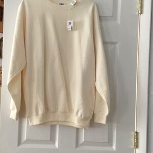 GAP Men's Crewneck Sweater in Cream